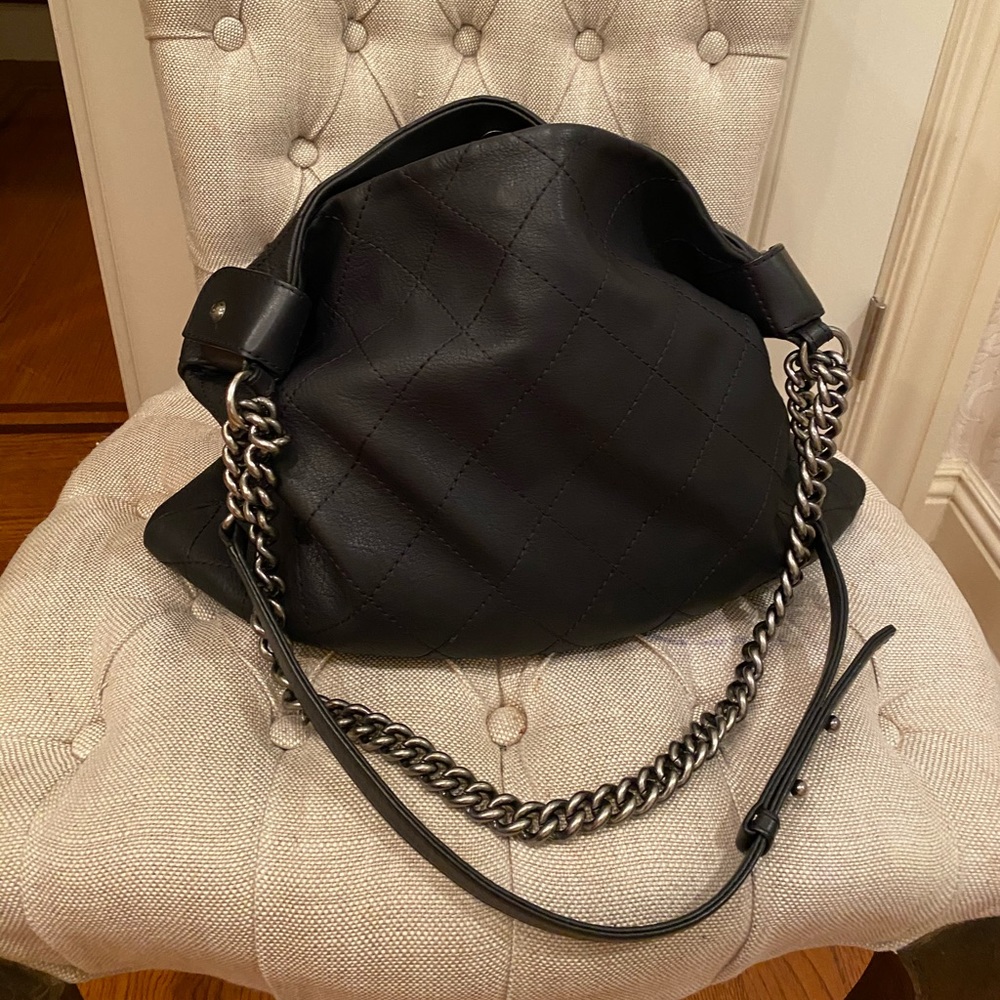 CHANEL lamb skin boy chain hobo bag - Picture 2 of 9